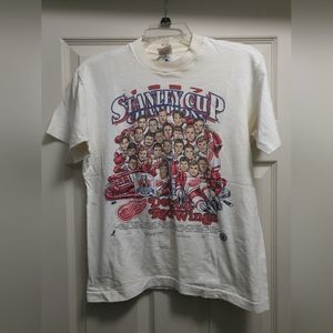 Vintage 1997 Detroit Red Wings champions tshirt